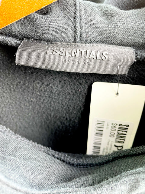 Essential Hoodie Front Chest Logo 'Black' | US M Medium