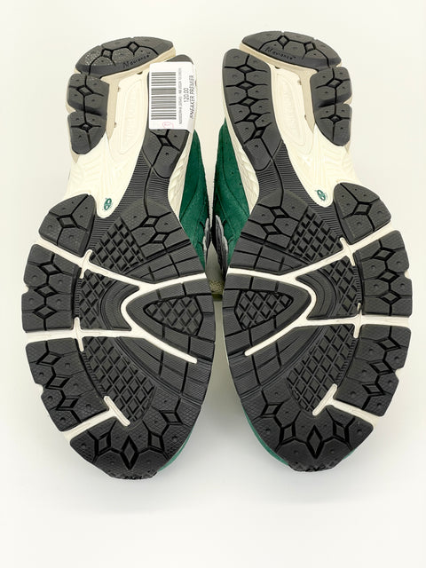 New Balance 2002R Suede Pack 'Forest Green (2022)' | US M 10