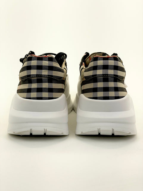 Burberry' Archive Beige Vintage Check' | EU M 43 / US M 10