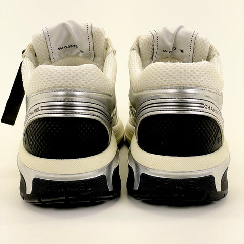 Chanel CC Logo Sneaker 'White Silver' | EU W 38 / US W 7.5