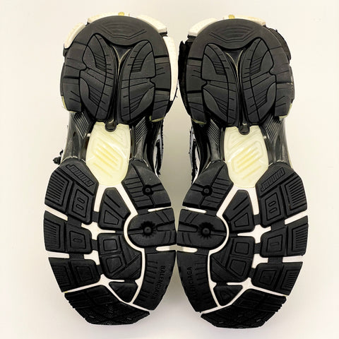 Balenciaga Runner 'Black White' | EU M 42 / US M 9