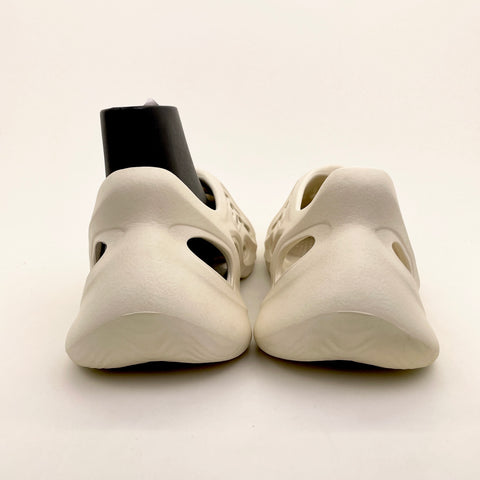 Adidas Yeezy Foam RNNR 'Sand (2021)' | US M 13