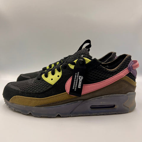 Nike Air Max 90 Terrascape 'Black Element Pink (2022)' | US M 10.5