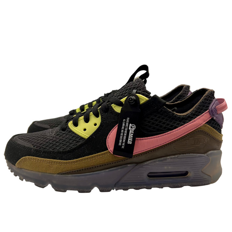 Nike Air Max 90 Terrascape 'Black Element Pink (2022)' | US M 10.5