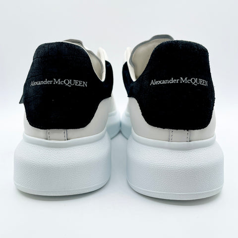 Alexander McQueen Oversized 'Black Crocodile' | EU M 43 / US M 10
