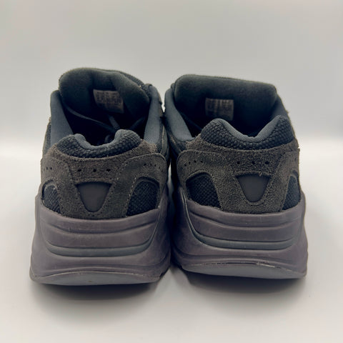 Adidas Yeezy Boost 700 V2 'Vanta (2024)' | US M 9