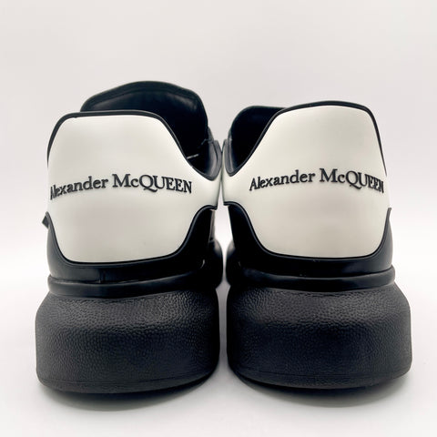Alexander McQueen Oversized 'Black White Rubber Tab' | EU M 43 / US M 10