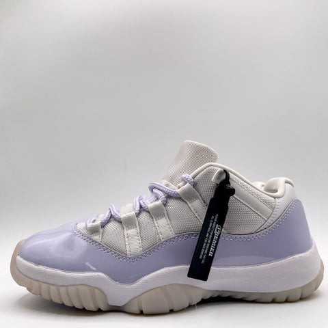 Air Jordan 11 Retro Low 'Pure Violet (2022)' | US W 7.5 / US GS 6