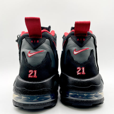 Nike Air DT Max 96 'Falcons (2025)' | US M 8
