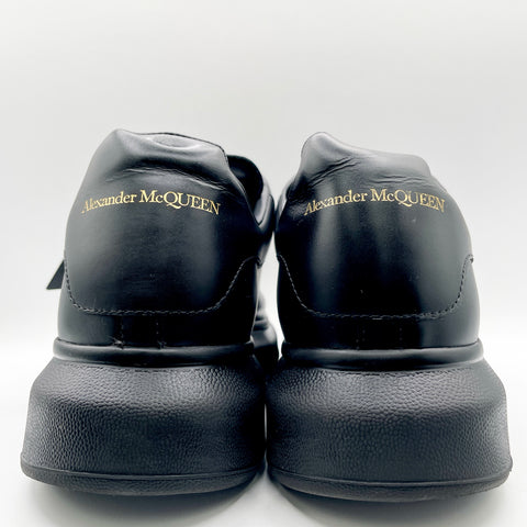 Alexander McQueen Oversized 'Black' | EU M 42 / US M 9