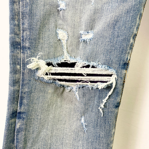 Amiri Serif Purple Logo Jean 'Clay Indigo' | US M 33"
