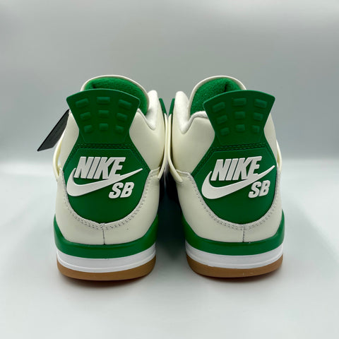 Air Jordan 4 Retro SB "Pine Green (2023)" | US M 9.5