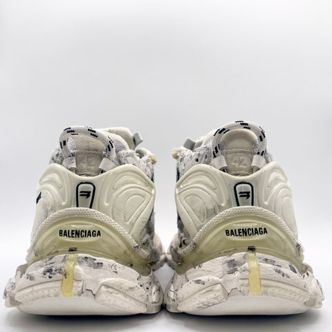 Balenciaga Runner Graffiti 'White' | EU M 42 / US M 9