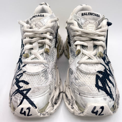 Balenciaga Runner Graffiti 'White' | EU M 42 / US M 9