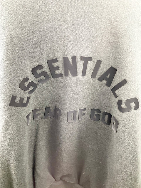 Essential Hoodie Front Chest Logo 'Black' | US M Medium