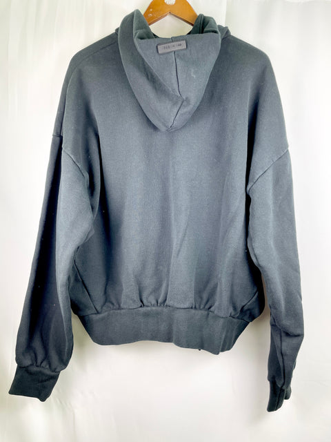 Essential Hoodie Front Chest Logo 'Black' | US M Medium