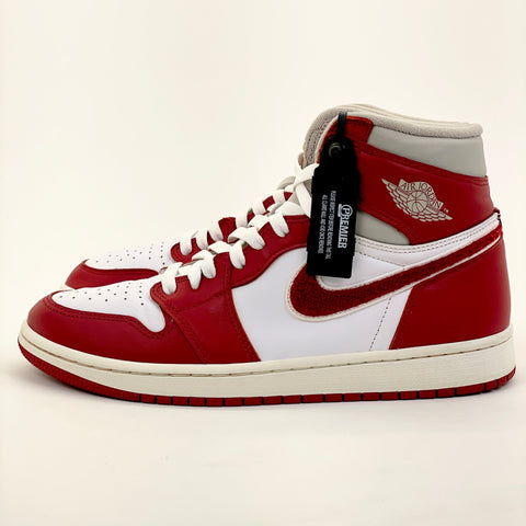 Air Jordan 1 Retro High OG 'Varsity Red  (2022)' | US W 11 / US M 9.5