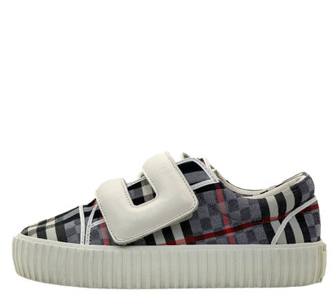 Burberry Strap Sneaker| EU M 33 / US GS 2Y