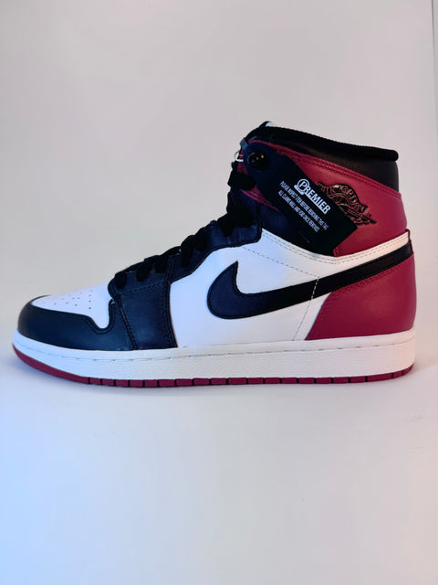 Air Jordan 1 Retro High OG 'Black Toe (2013)' | US M 10
