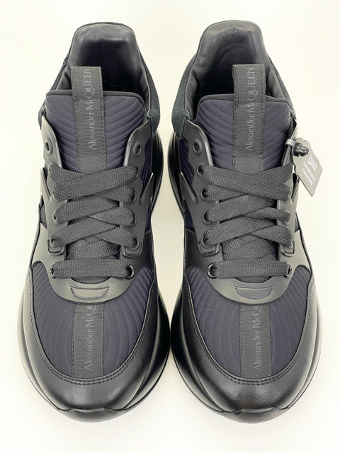 Alexander McQueen Oversized Runner 'Black Silver' | EU 40.5 / US M 7.5