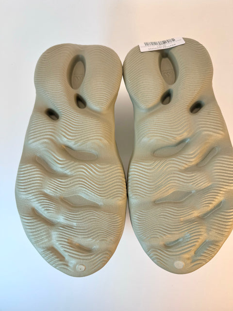 Yeezy Foam Runner 'Stone Salt (2023)' | US M 10