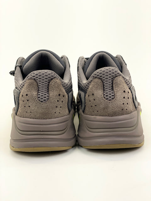 Adidas 'Yeezy Boost 700 'Mauve (2018)' |US M 8.5