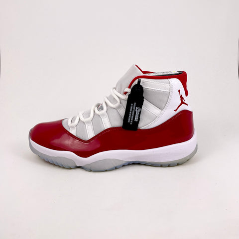 Air Jordan 11 Retro 'Cherry (2022)' | US M 9.5