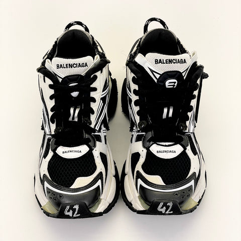 Balenciaga Runner 'Black White' | EU M 42 / US M 9