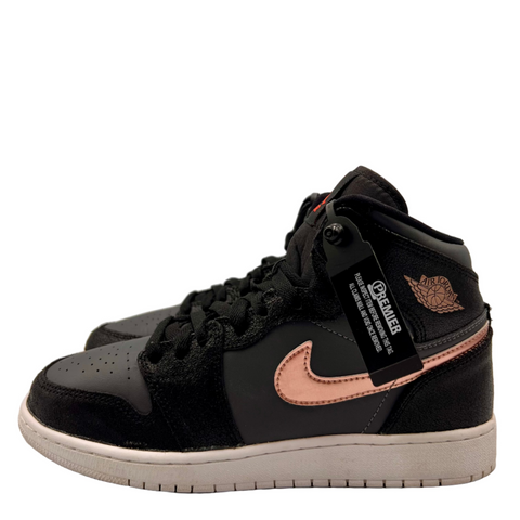 Air Jordan 1 Retro 'Black Metallic Red Bronze (2018)' | US GS 7