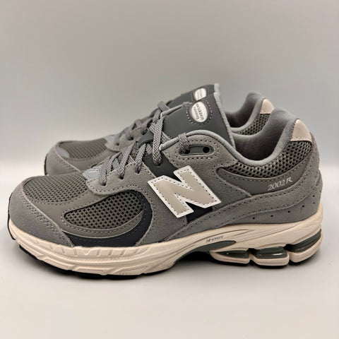 New Balance 2002R GS 'Steel (2023)' | US GS 4Y