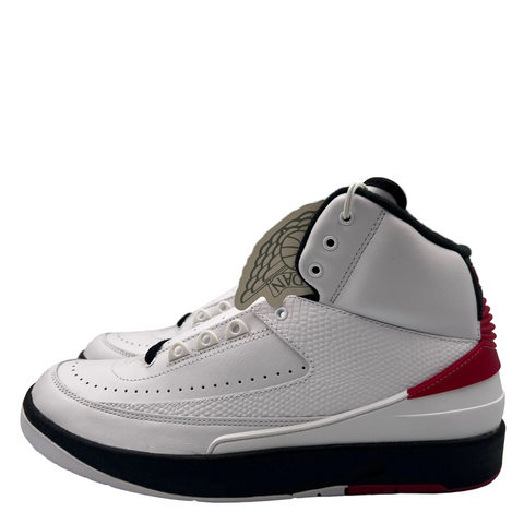 Air Jordan 2 Retro OG `Chicago (2022)` | US M 9
