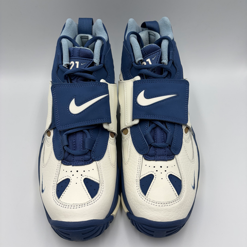 Nike Air Diamond Turf 2 'Royals (2026) ' | US M 9