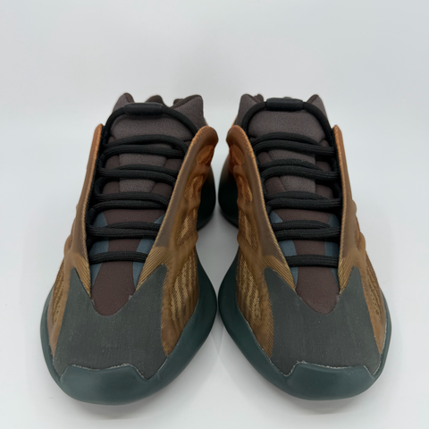 adidas Yeezy 700 V3 `Copper Fade (2021)` | US M 6