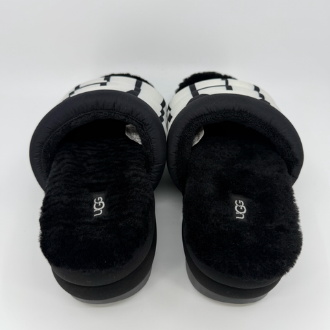 UGG Maxi Slide Logo Women`s `Black (2022)` | Women`s 9 / US M 7.5 (No Box)