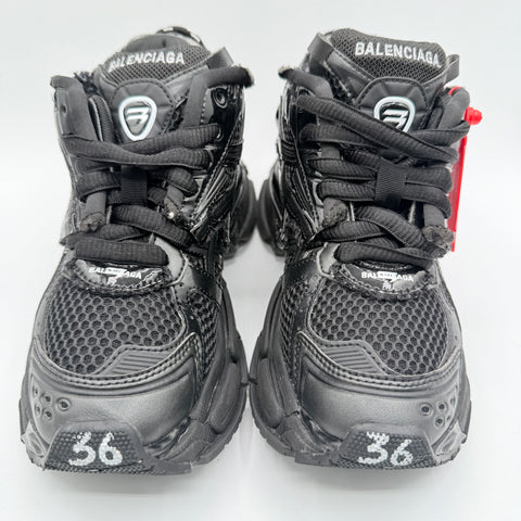 Balenciaga Runner 'Triple Black' | EU M 36 / US GS 4.5Y