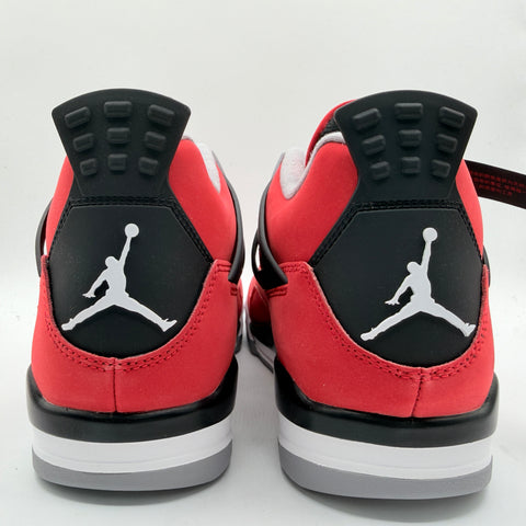 Air Jordan 4 Retro 'Toro Bravo (2026)' | US M 10.5