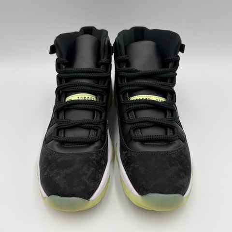 Jordan 11 Retro GS `Black Barely Volt (2025)` | GS 5Y