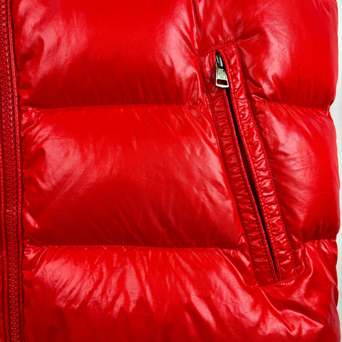 Moncler Puffer Vest with Hood 'Red' | US M 6 (X-Large)