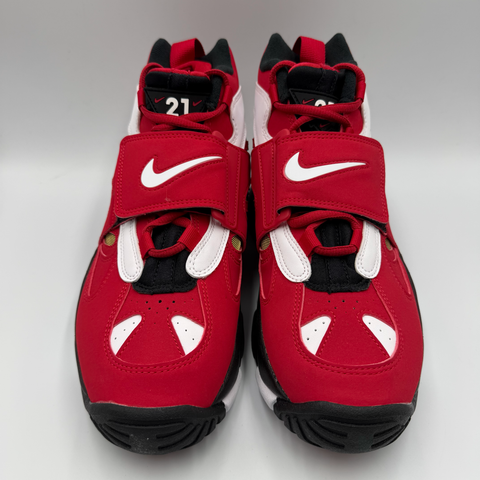Nike Air Diamond Turf 2 `Red Gold (2026)` | US M 9