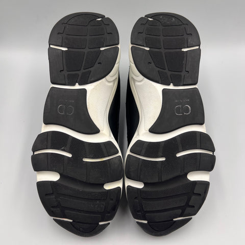 Dior B22 `Black White` | EU 43 / US M 10