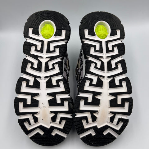 Versace Trigreca `Grey Yellow` | EU 42 / US M 9