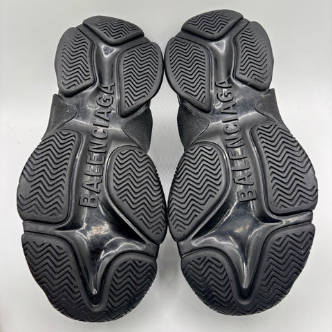 Balenciaga Triple S 'Black' | EU M 41 / US M 8