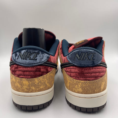 Nike SB Dunk Low `City of Cinema (2024)` | US M 13 (NB)