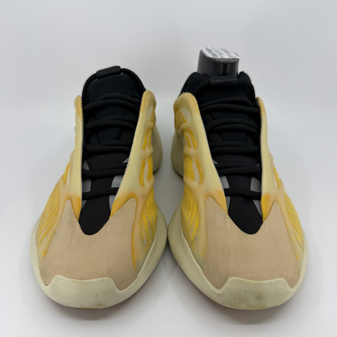 Adidas Yeezy 700 V3 'Mono Safflower (2022)' | US M 10.5