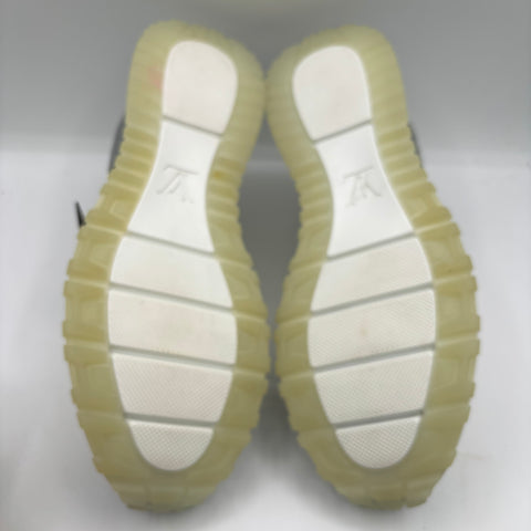 Louis Vuitton Run Away 'Silver White' | US M 6.5