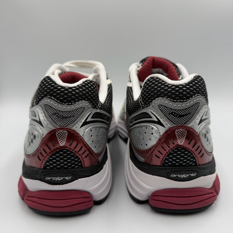 Saucony ProGrid Omni 9 OG `White Silver Red (2023)` | US M 9