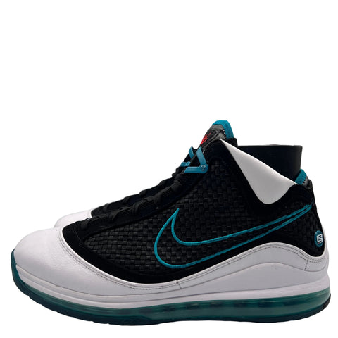 Nike LeBron 7 NFW `Red Carpet (2019)` | US M 12