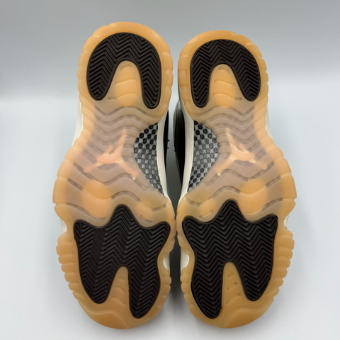 Air Jordan 11 Retro Women`s 'Neapolitan (2023)' | W 10 / US M 8.5