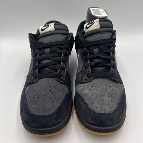 Nike Dunk Low SE `Black Grey Gum (2025)` | US M 11 (NB)