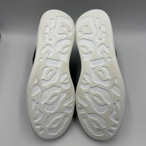 Alexander McQueen Oversized `Black White Sole` | EU 44 / US M 11